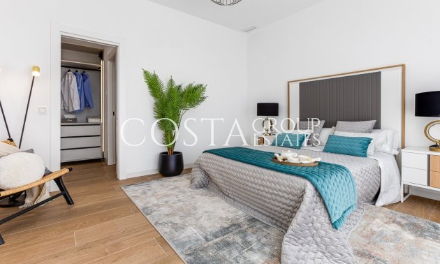 Neue Gebäude - Villa -
Finestrat