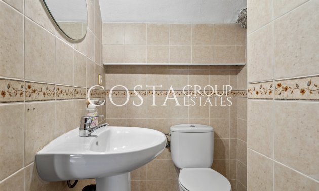 Herverkoop - Villa -
Orihuela Costa - Castillo de Don Juan