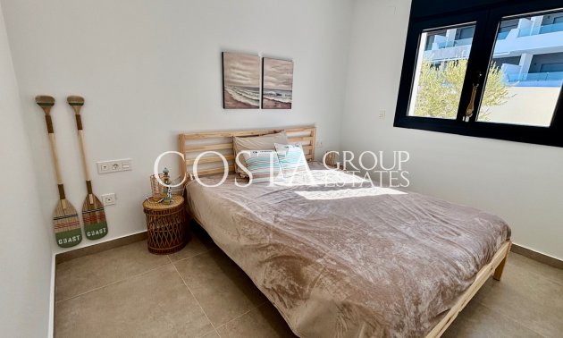 Neue Gebäude - Villa -
Rafal