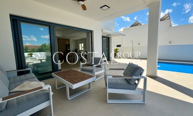 Neue Gebäude - Villa -
Rojales