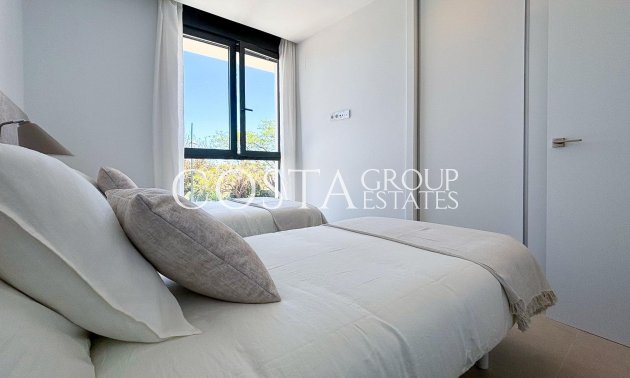 Nowy budynek - Willa -
Polop - PAU 1