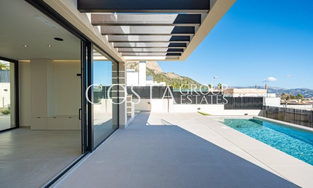 Neue Gebäude - Villa -
Polop - La Alberca