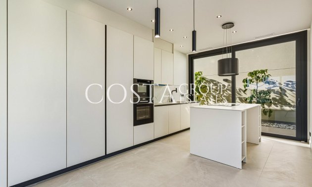 Neue Gebäude - Villa -
Polop - La Alberca