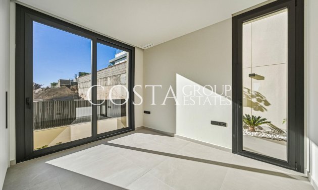 Neue Gebäude - Villa -
Polop - La Alberca