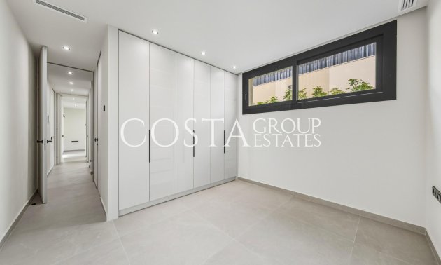 Neue Gebäude - Villa -
Polop - La Alberca