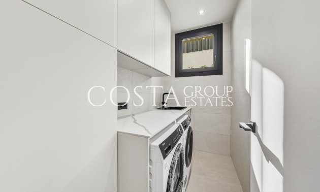 Neue Gebäude - Villa -
Polop - La Alberca