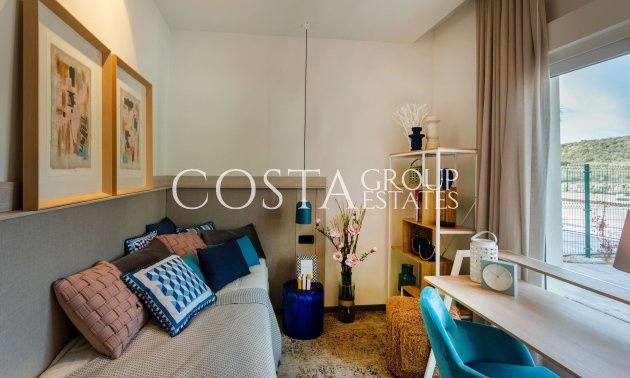 Neue Gebäude - Villa -
La Finca Golf