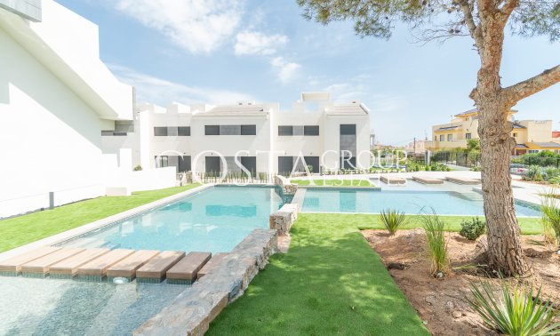 Nowy budynek - Apartments -
Torrevieja