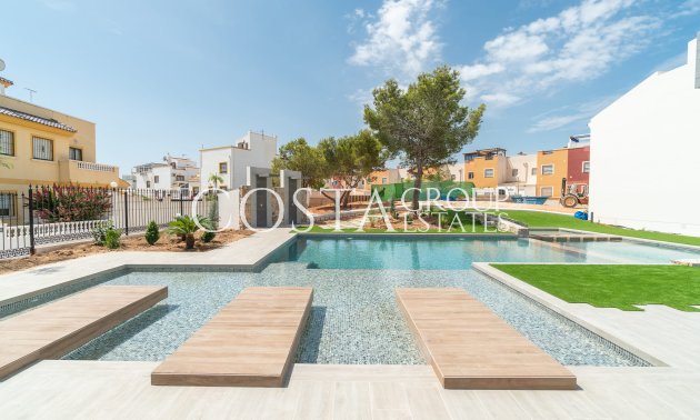 Nowy budynek - Apartments -
Torrevieja
