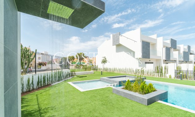 Nowy budynek - Apartments -
Torrevieja