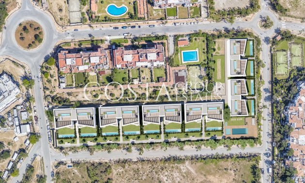 Nowy budynek - Apartments -
Estepona