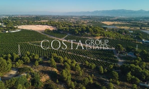 Nowy budynek - Willa -
Godella - Campolivar