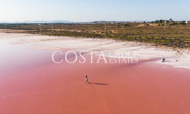 New Build - Apartments -
Torrevieja - Playa de los Locos