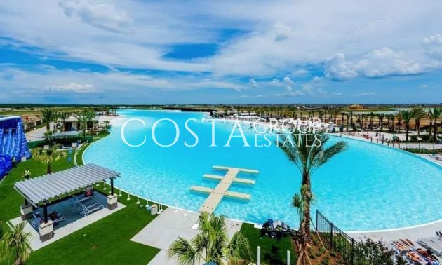 Neue Gebäude - Villa -
Torre Pacheco - Santa Rosalia Lake And Life Resort