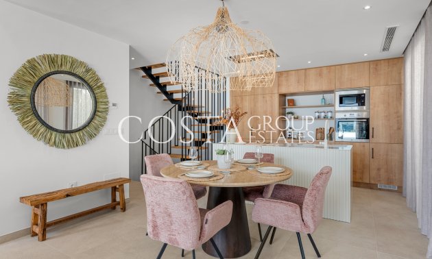 Neue Gebäude - Villa -
Dolores