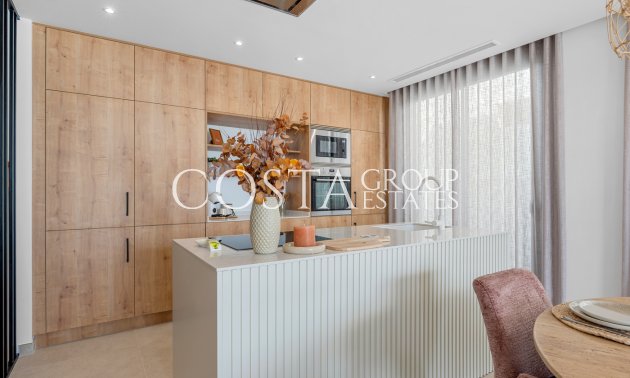 Neue Gebäude - Villa -
Dolores