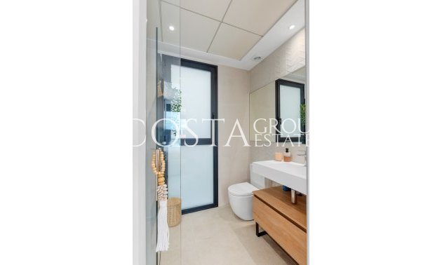 Neue Gebäude - Villa -
Dolores