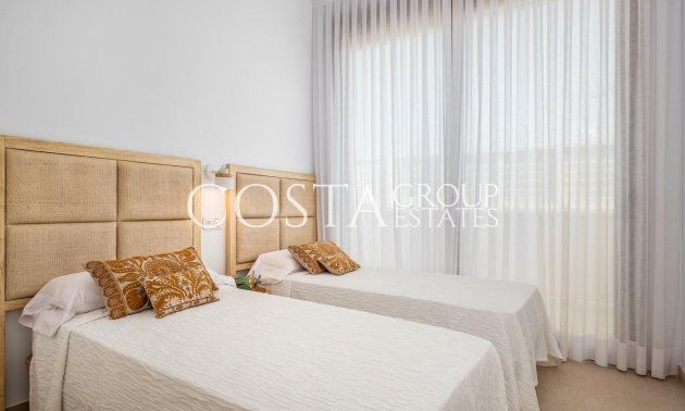 Nowy budynek - Willa -
Vera - Vera Playa