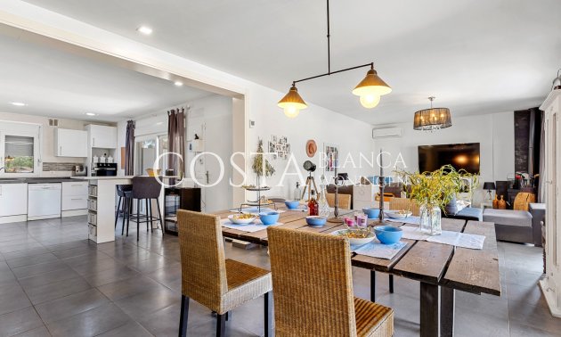 Herverkoop - Villa -
Elche Pedanías - Las Bayas