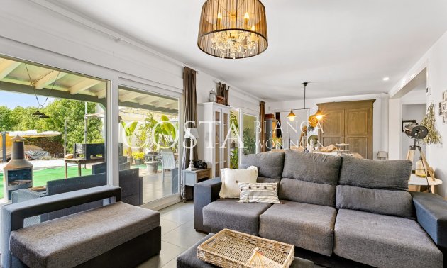 Herverkoop - Villa -
Elche Pedanías - Las Bayas