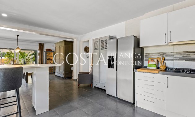 Herverkoop - Villa -
Elche Pedanías - Las Bayas