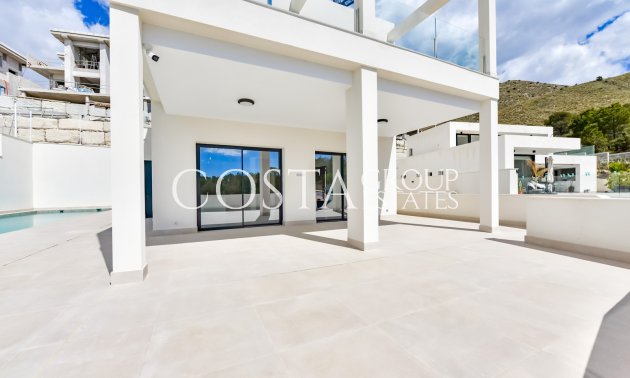 Neue Gebäude - Villa -
Finestrat