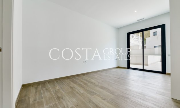 Neue Gebäude - Villa -
Finestrat