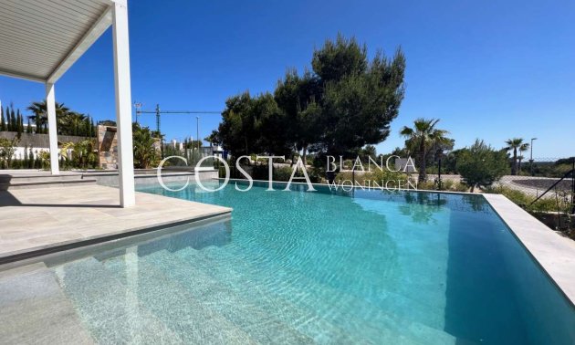 Herverkoop - Villa -
Orihuela - Las Colinas Golf