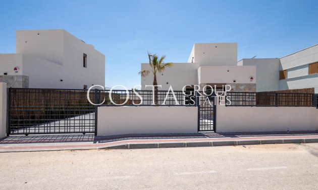 Neue Gebäude - Villa -
Algorfa - La Finca Golf