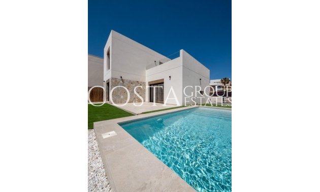 Neue Gebäude - Villa -
Algorfa - La Finca Golf