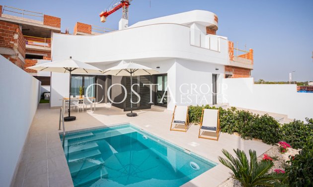 Neue Gebäude - Villa -
Torrevieja - Lago Jardín II