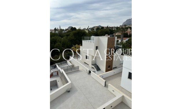 Neue Gebäude - Villa -
La Nucía - Urb. Don Mar