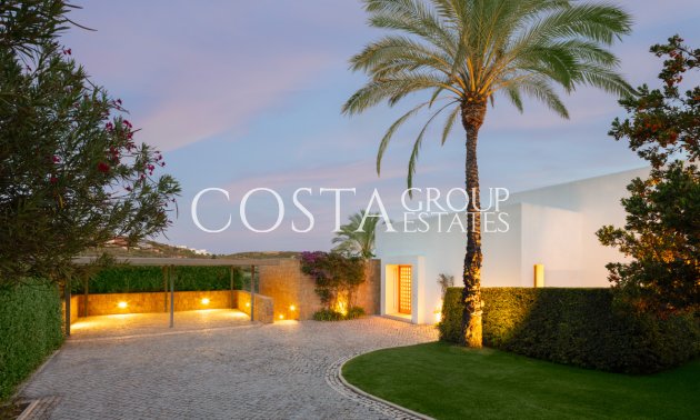 Nouvelle construction - Villa -
Casares