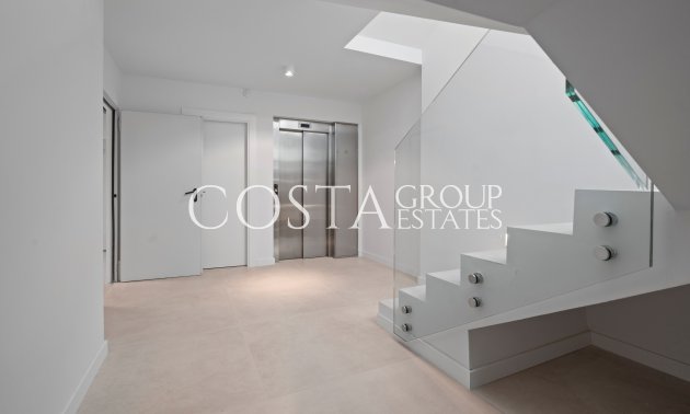 Nieuwbouw Woningen - Villa -
Benidorm