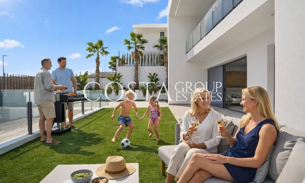 Nieuwbouw Woningen - Villa -
Benidorm