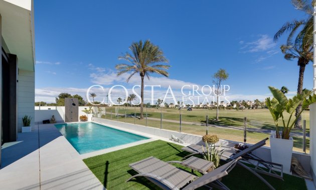 Nowy budynek - Willa -
Pilar de la Horadada - Roda Golf