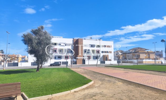 Herverkoop - Apartments -
Pilar de la Horadada - El Mojón