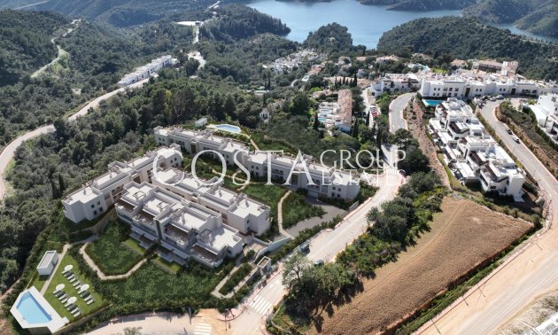 Neue Gebäude - Apartments -
Istán - Urbaniz. Cerros del Lago