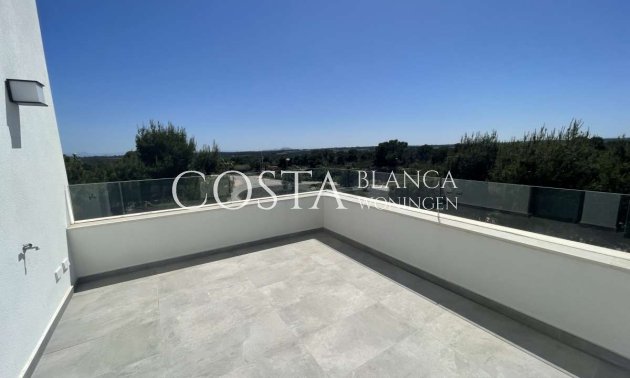 Herverkoop - Villa -
Orihuela - Las Colinas Golf