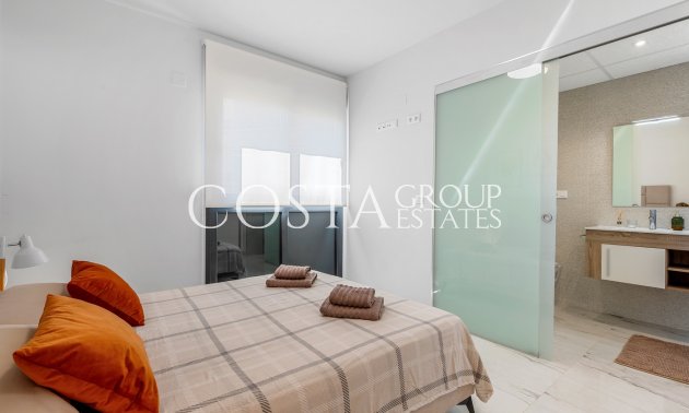 Herverkoop - Apartments -
 - Playa Flamenca