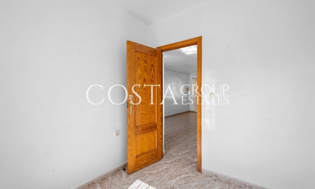 Herverkoop - Huis -
Orihuela Costa - Las Filipinas