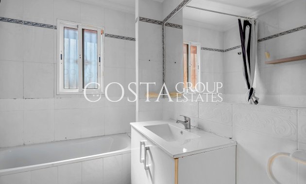 Herverkoop - Huis -
Orihuela Costa - Las Filipinas