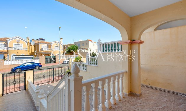 Herverkoop - Huis -
Orihuela Costa - Las Filipinas