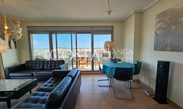 Wiederverkauf - Apartment -
Guardamar del Segura
