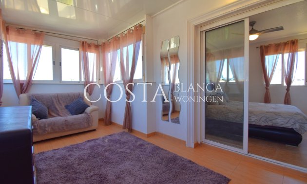 Herverkoop - Villa -
Orihuela Costa - Playa Flamenca