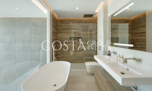 New Build - House -
Marbella - Rio Real Golf