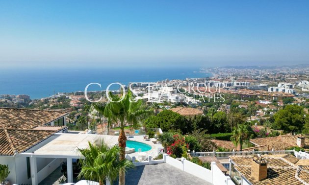 Neue Gebäude - Villa -
Benalmádena - La Capellanía