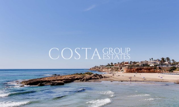 Nowy budynek - Willa -
Orihuela Costa