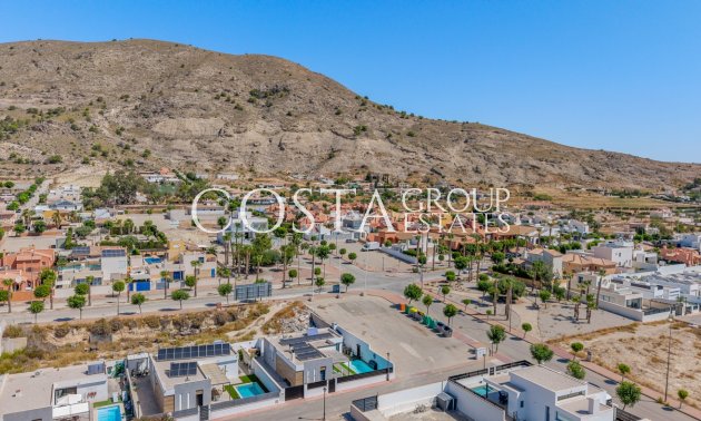 Herverkoop - Villa -
Fortuna - Urbanizacion Las Kalendas