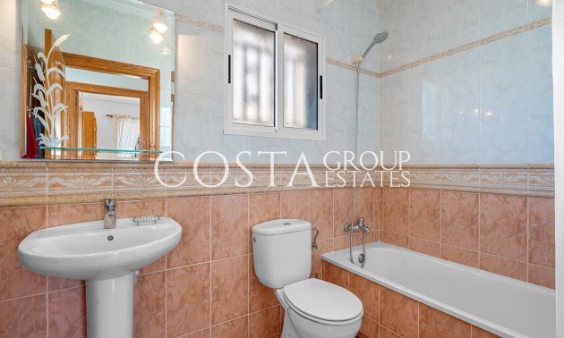Herverkoop - Villa -
Orihuela Costa - El Galan